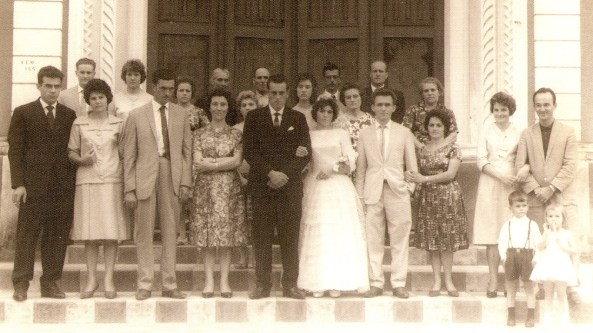 Casamento de Gil Claudio Zanluca e Marta Henriqueta Darós e seus familiares – 1963