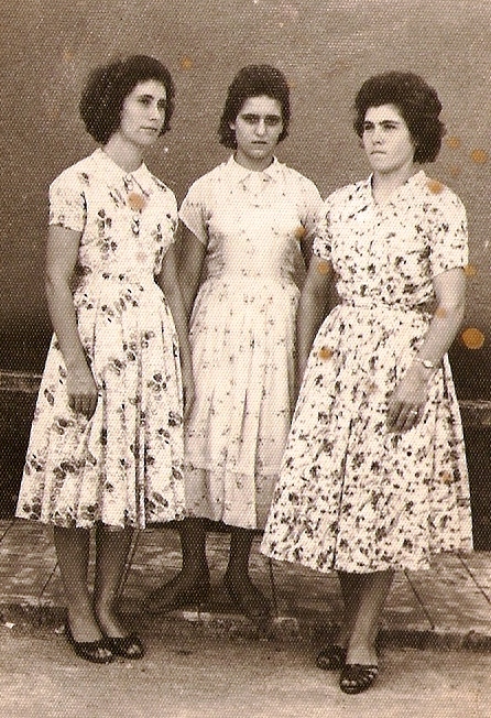 Nova Trento - As primas Neida Darós, Hilda Darós e Marta Darós – 1958