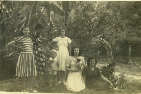 álbum da família Salvador e Maria do Carmo Maçaneiro Cadorin