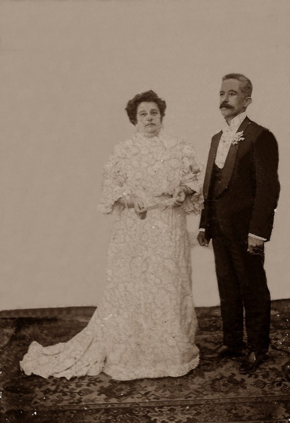 Bodas de Prata - 1908, Hipólito Boiteux e esposa Alzira. Casou em 1883.