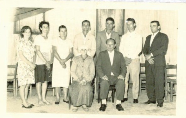 Anita, Selma, Maria, Antônio, José, Fernando, Aldemar, Maria e Augusto Cipriani